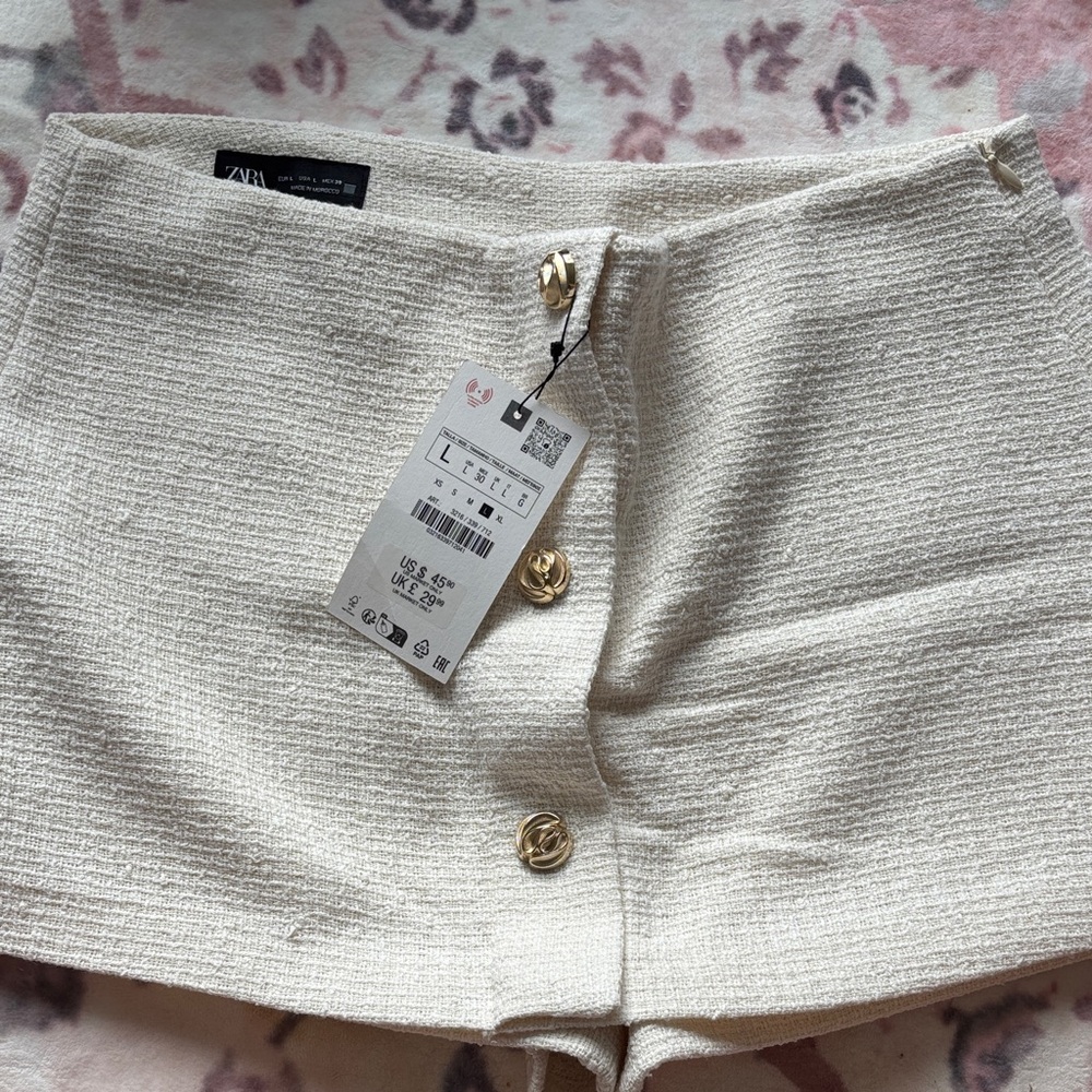 Zara Cream Tweed Skort with Gold Buttons NWT Size L
